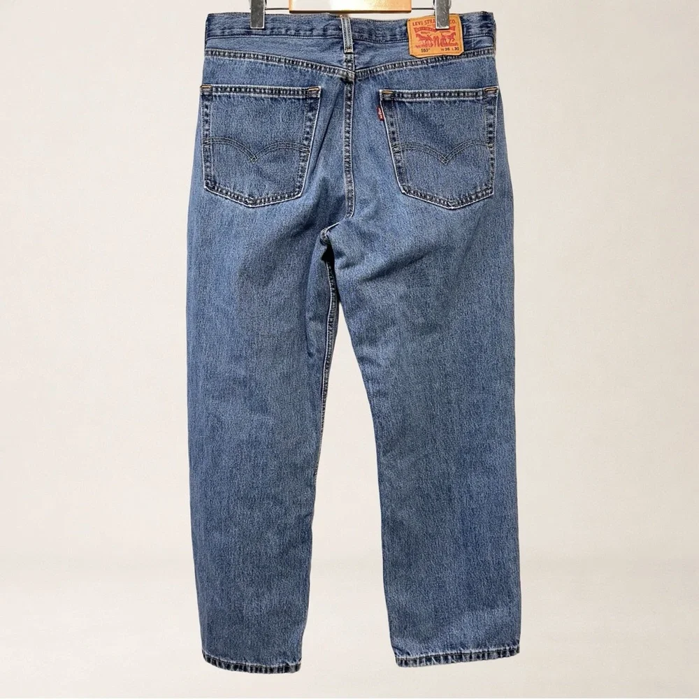 LEVI’S 550 Relaxed Fit Vintage Wash Dadcore Normcore Denim Jeans W 36 L 30 - Picture 2 of 6